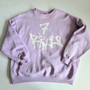 Ariana Grande Divided H&M 7 Rings Sweatshirt